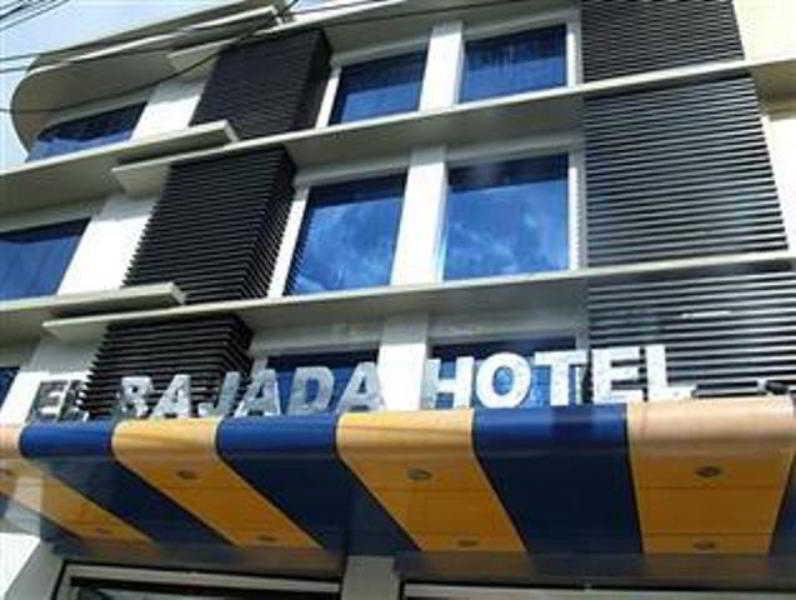 El Bajada Hotel Davao Экстерьер фото